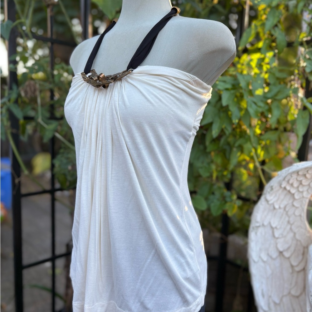 Chic White Blouse with Black Halter Straps - Picture 7 of 16